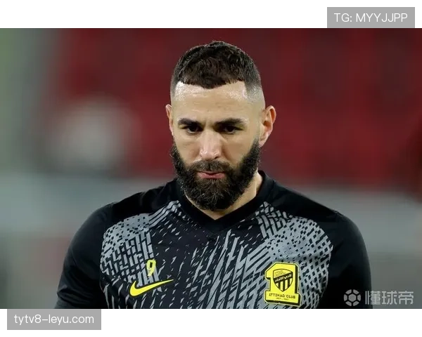 本泽马状态回升助力球队,卓越表现持续提升比赛影响力 本泽马状态回升助力球队,卓越表现持续提升比赛影响力