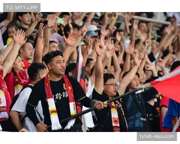 本周足球赛事精彩纷呈 亮点瞬间引发热议