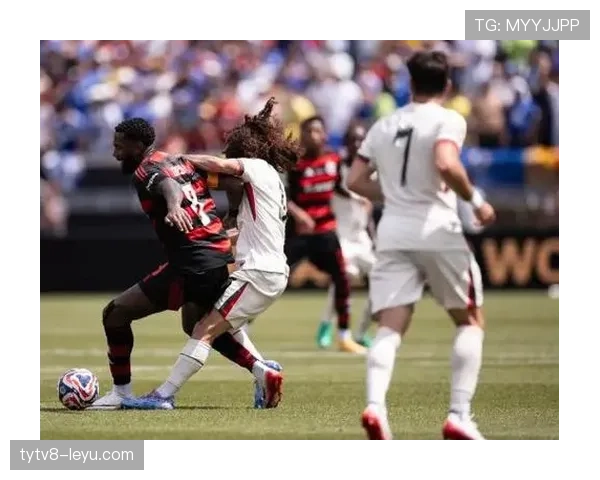 达尼洛世界杯经验再添新章，比赛视野显著提升