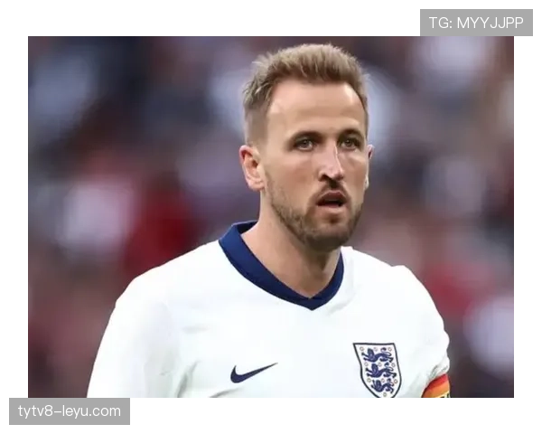 哈里·凯恩重返热刺传闻再起，球迷热盼传奇回归点燃激情时刻